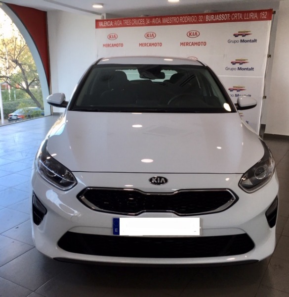 KIA cee'd Blanco Diesel Automático Berlina 5 puertas 2018